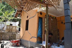 Aardbevingen in Lombok ... nieuw leven voor oude bouwtechnieken